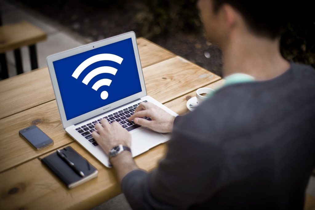 目的別の安いポケット型WiFi